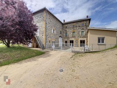 Maison de luxe de 4 chambres en vente à Vaux-en-Beaujolais, Auvergne-Rhône-Alpes