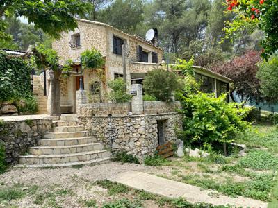 Villa de 4 pièces de luxe en vente La Destrousse, Provence-Alpes-Côte d'Azur