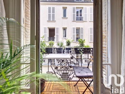 Appartement 2 pièces de 42 m² à Paris (75017)