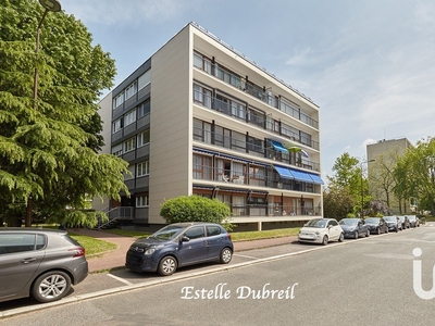Appartement 3 pièces de 63 m² à Vélizy-Villacoublay (78140)