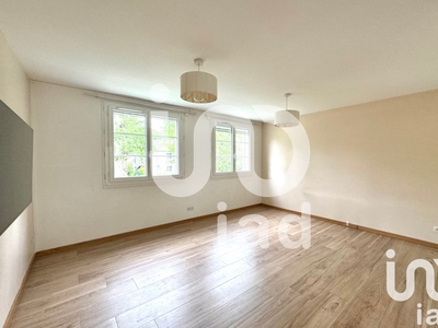 Appartement 4 pièces de 82 m² à Nanterre (92000)
