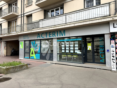 Local commercial T4 Rouen