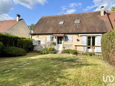 Maison 5 pièces de 115 m² à Larchant (77760)