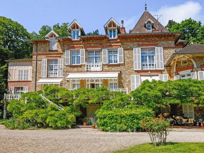 Maison de 6 chambres de luxe en vente à Viroflay, Île-de-France