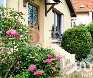 Maison traditionnelle 4 pièces de 75 m² à Savigny-sur-Orge (91600)