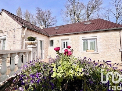 Maison traditionnelle 6 pièces de 99 m² à Marcoussis (91460)