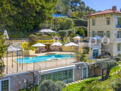 Villa de 4 pièces de luxe en vente Roquebrune-Cap-Martin, Provence-Alpes-Côte d'Azur