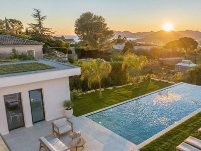 Villa de luxe de 14 pièces en vente Le Cannet, Provence-Alpes-Côte d'Azur