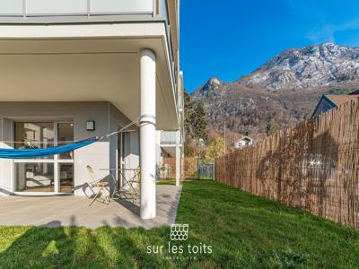 Appartement de luxe de 2 chambres en vente à Annecy, Auvergne-Rhône-Alpes