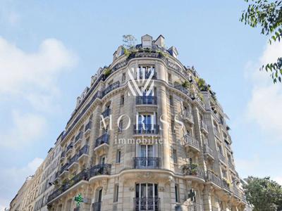 Appartement de luxe de 4 chambres à 26 Rue Marguerite de Rochechouart, Provence-Opéra – Grands Boulevards, Paris, Île-de-France