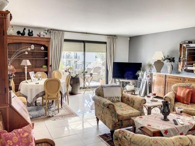 Appartement de prestige de 105 m2 en vente Sanary-sur-Mer, Provence-Alpes-Côte d'Azur