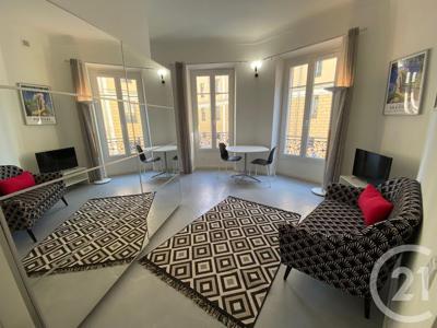 Location meublée appartement 2 pièces 32.78 m²