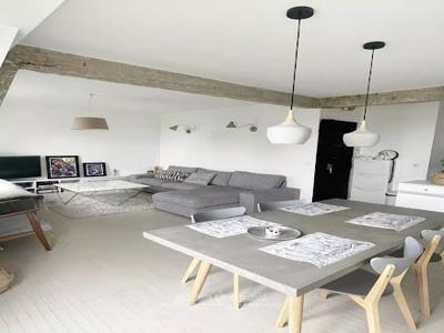 Location meublée appartement 3 pièces 67.4 m²