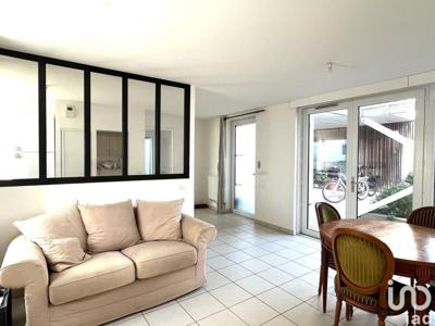 Appartement 2 pièces de 55 m² à La Rochelle (17000)