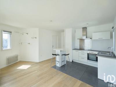 Appartement 2 pièces de 55 m² à Lille (59000)