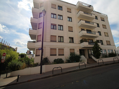 Appartement T2 Courbevoie