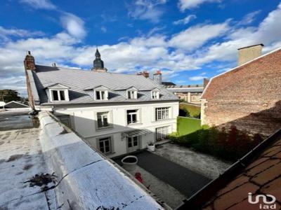 Maison 8 pièces de 356 m² à Cambrai (59400)