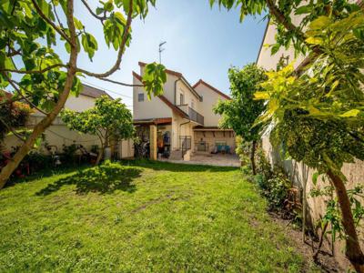 Maison familiale de 125m2avec terrain - Pavillons sous bois