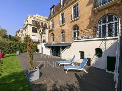 Vente Hôtel particulier Saint-Germain-en-Laye - 4 chambres