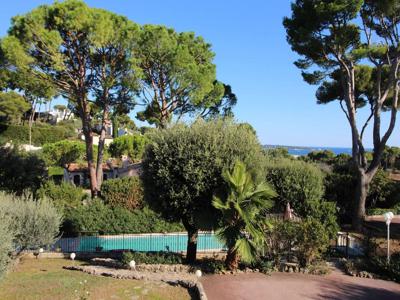 6 room luxury Villa for sale in Antibes, French Riviera