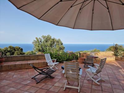Villa de luxe de 7 pièces en vente SOLENZARA, Sari-Solenzara, Corse-du-Sud, Corse