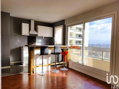 Appartement 4 pièces de 89 m² à Issy-les-Moulineaux (92130)
