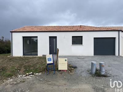 Maison 4 pièces de 83 m² à Challans (85300)