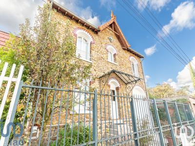 Maison 5 pièces de 121 m² à Choisy-le-Roi (94600)