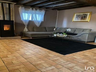 Maison 5 pièces de 99 m² à Montereau-Fault-Yonne (77130)