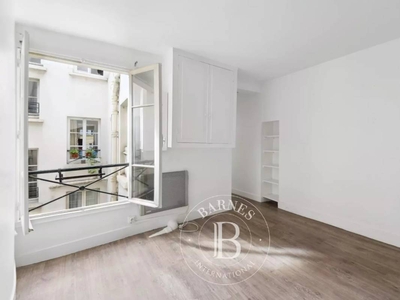 Appartement à vendre à Paris 6Ème