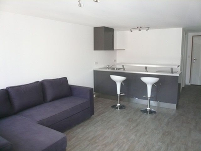 Location appartement 1 pièce 28 m²