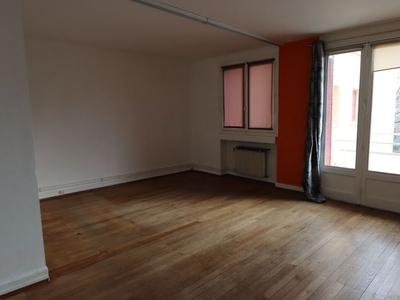 Location appartement 3 pièces 69.08 m²