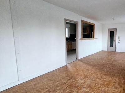 Location appartement 3 pièces 90.34 m²