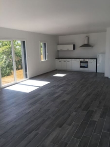 Location maison 5 pièces 143 m²