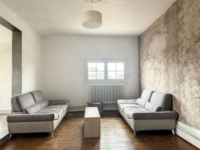 Location meublée appartement 2 pièces 69 m²