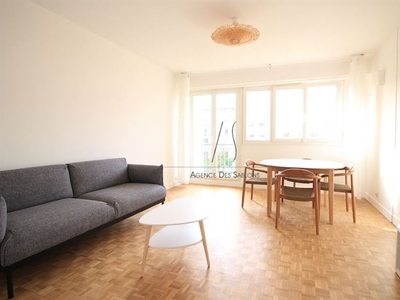 Location meublée appartement 3 pièces 73.8 m²