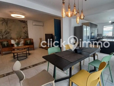 Location meublée appartement 3 pièces 82 m²