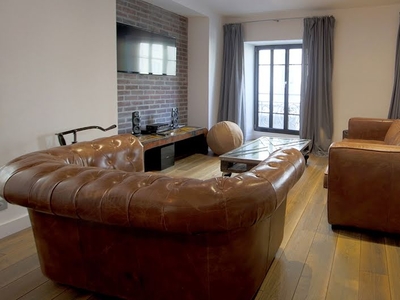 Vente appartement 8 pièces 238.65 m²