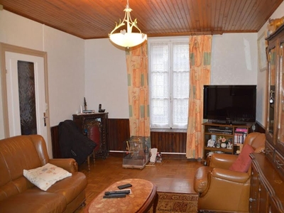 Vente maison 8 pièces 171.37 m²