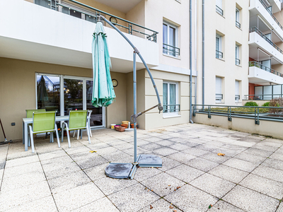Appartement Bourg En Bresse 2 pièce(s) 48.5 m2 + garage + terrasse