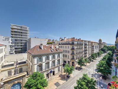 Toulon Haute Ville Avenue VAUBAN appartement T4 haussmannien 95.35m2