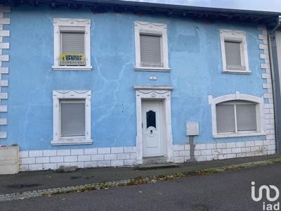 Maison 5 pièces de 146 m² à Brettnach (57320)