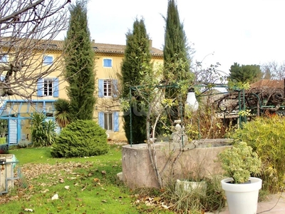 Prestigieuse Maison en vente Saint-Paul-Trois-Châteaux, France