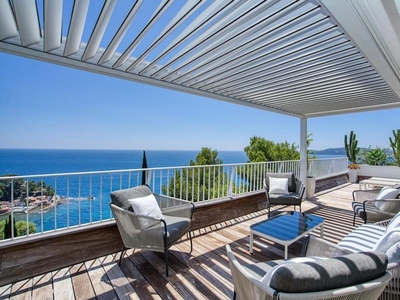 3 bedroom luxury Flat for sale in Toulon, France