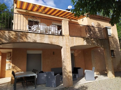 Maison de 9 pièces de luxe en vente à Montagnac-Montpezat, Provence-Alpes-Côte d'Azur