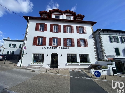 Appartement 2 pièces de 40 m² à Cambo-les-Bains (64250)