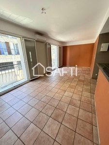 Appartement à dans MARSEILLE 7E ARRONDISSEMENT de 69m²