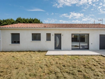 Maison 5 pièces de 110 m² à Agen (47000)