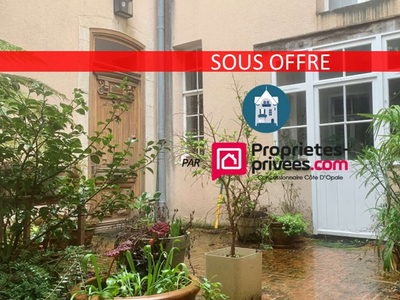 Vente maison 10 pièces 367 m² Boulogne-sur-Mer (62200)