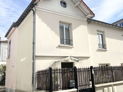 Vente maison 3 pièces 44 m² Joinville-le-Pont (94340)